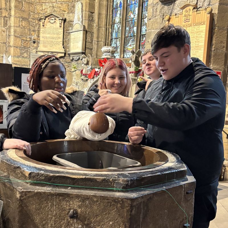 Image for the Tweet beginning: Lovely visit to Halifax Minster